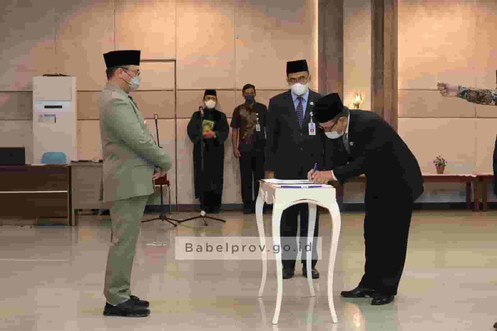 Gubernur Rotasi Sejumlah Pejabat Eselon Di Pemprov Babel