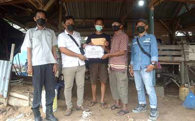 PT Timah Bantu Tanggulangi Abrasi Pantai Sungaibaru
