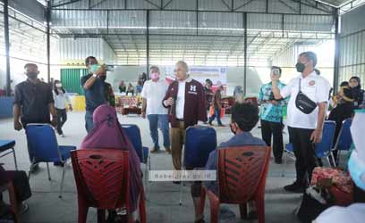 Gubernur Lanjutkan Kegiatan HKSN di Desa Pelepak Pute Sijuk