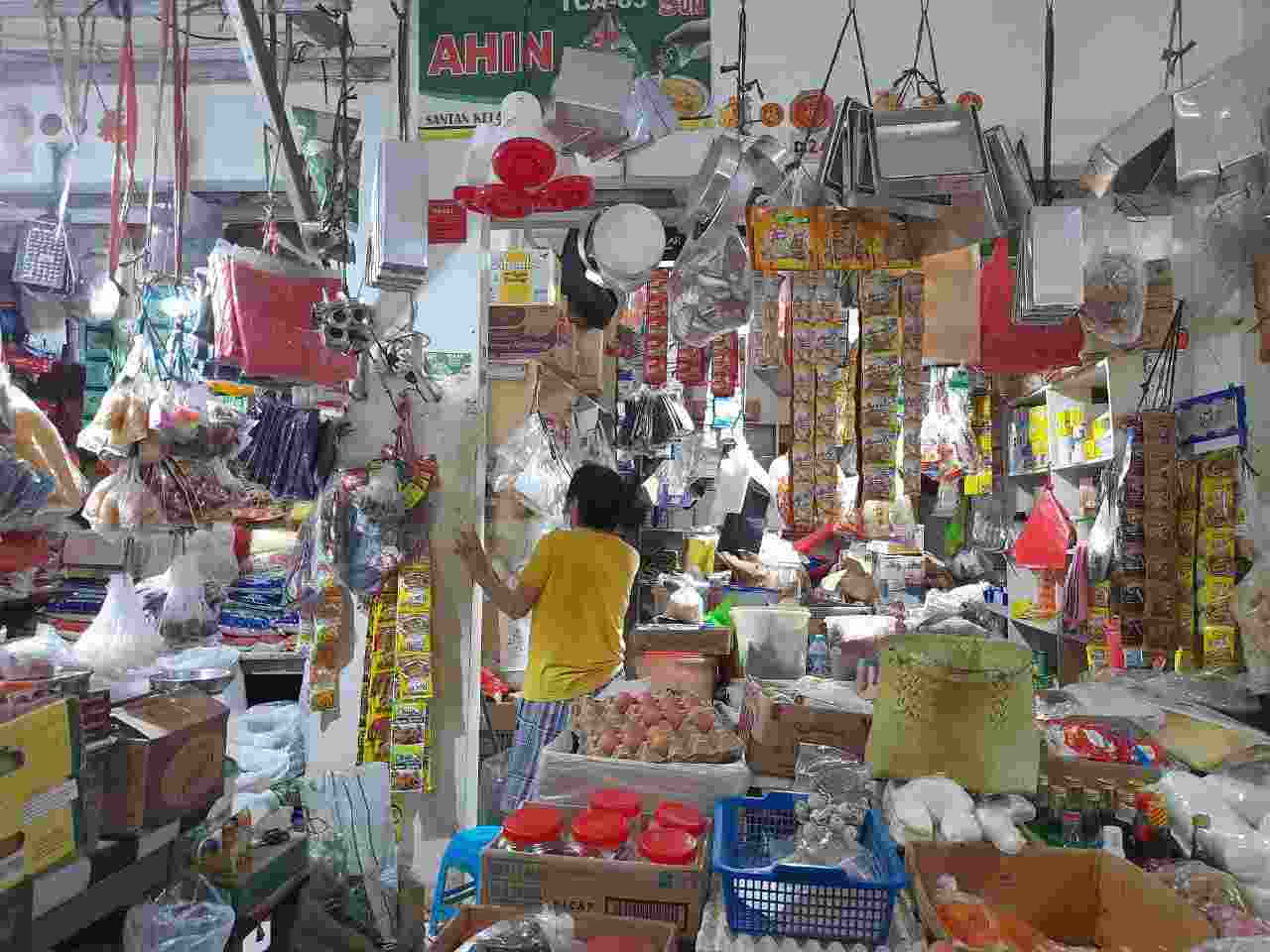 Minyak Goreng Langka di Pasar Modern Koba, Pedagang : Sudah 2 Hari