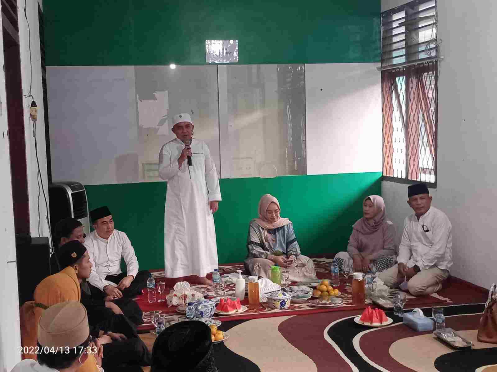 Wali Kota Molen Hadiri Buka Bersama di Kampung Halaman Sang Ayah