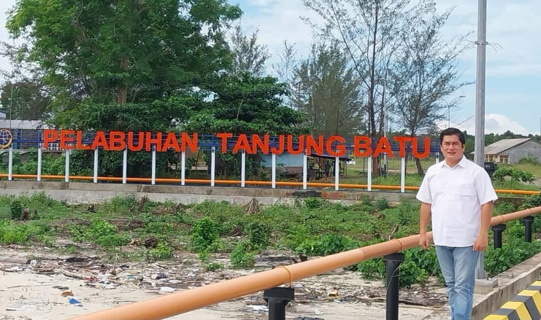 Tinjau Pelabuhan Tanjung Batu Belitung, Levi: Upaya Pemerintah Meningkatkan Kesejahteraan Masyarakat