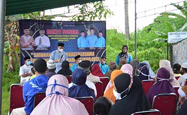 KNPI-PWI Bangka Tengah Salurkan 116 Paket Sembako dan Santunan Ramadhan