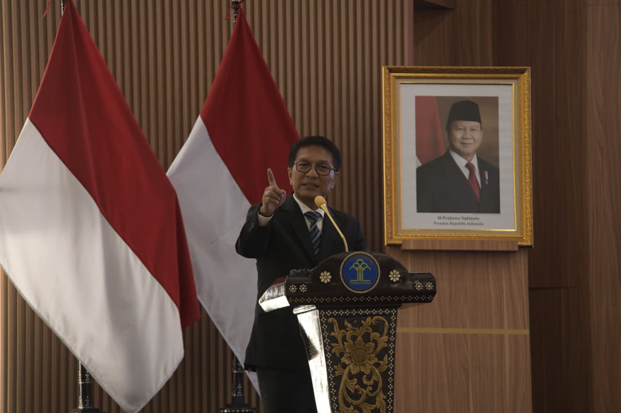 Pemimpin Tidak Hanya Harus Cerdas, Tetapi Dapat Menggerakkan dan Menginspirasi