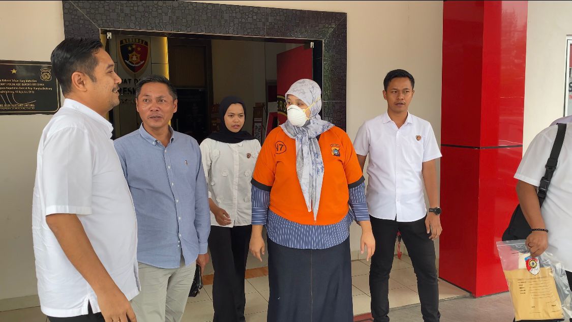 Ditreskrimsus Polda Babel Limpahkan Tersangka dr. RSA Ke Kejati Babel