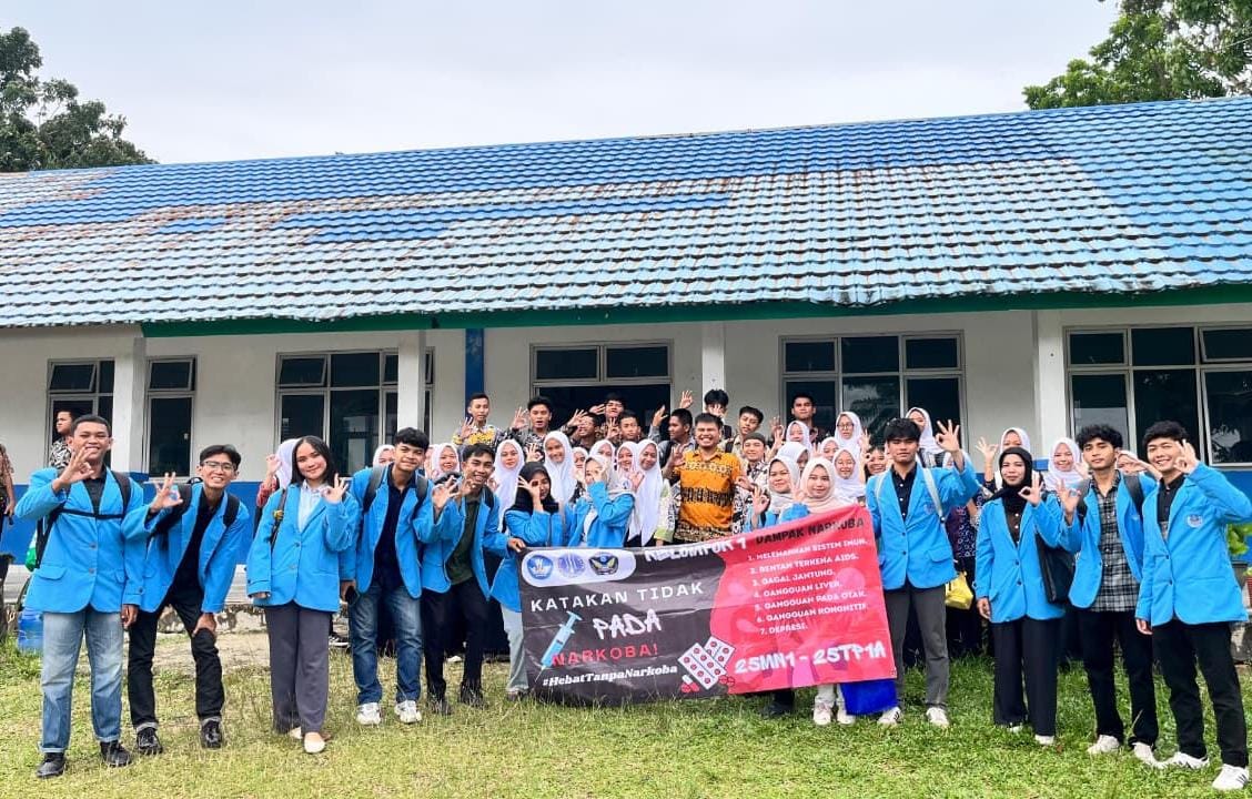 Mahasiswa UBB Edukasi Pelajar SMAN 3 Pangkalpinang tentang Bahaya Narkoba