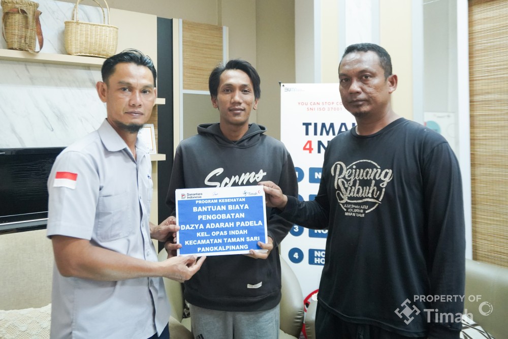Ringankan Biaya Pengobatan Warga, PT TIMAH Tbk Berikan Tali Asih untuk Dazya