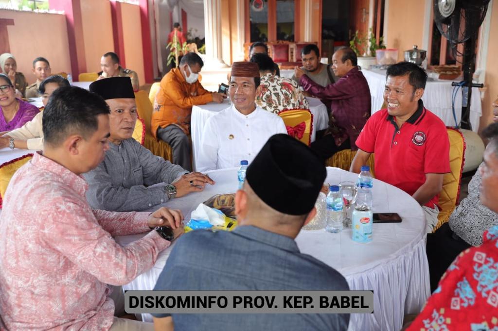 Hari Kedua, Pj Gubernur Suganda Berlebaran ke Rumah Ketua DPRD Babel