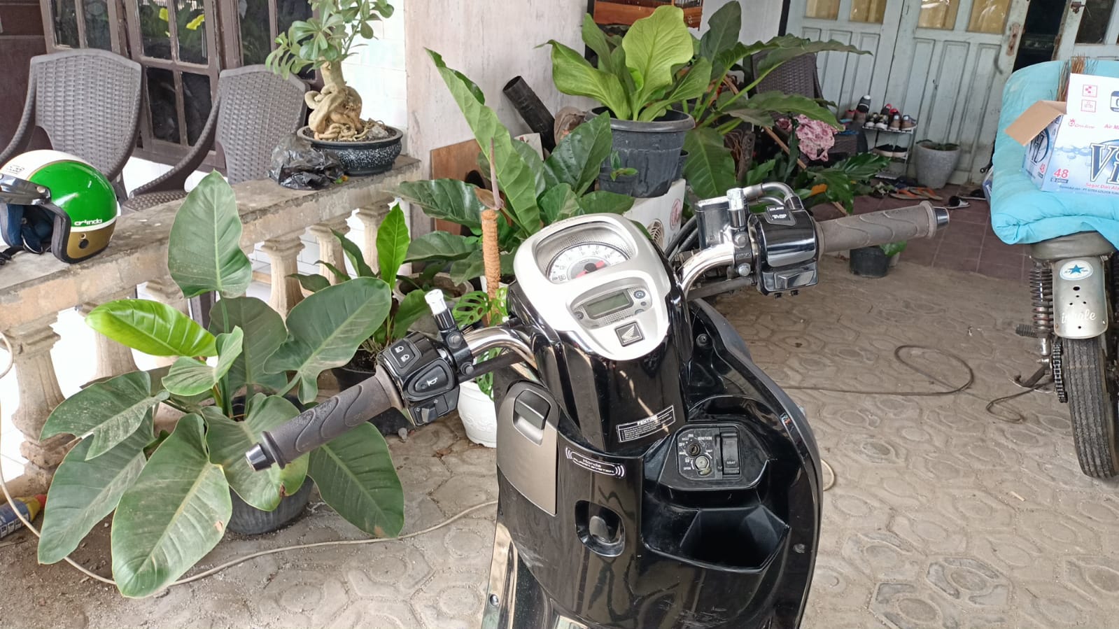 Ada Pencuri Spesialis Spion Motor di Koba