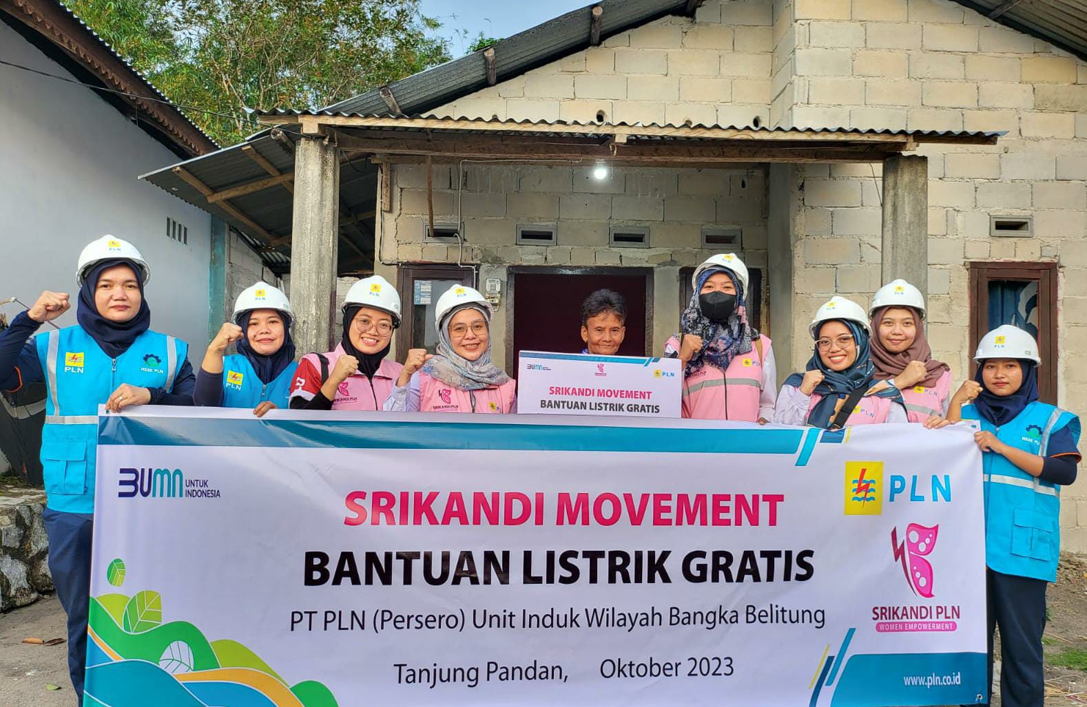 Srikandi PLN Hadirkan Senyum Cahaya Terang, Salurkan Bantuan Listrik Gratis