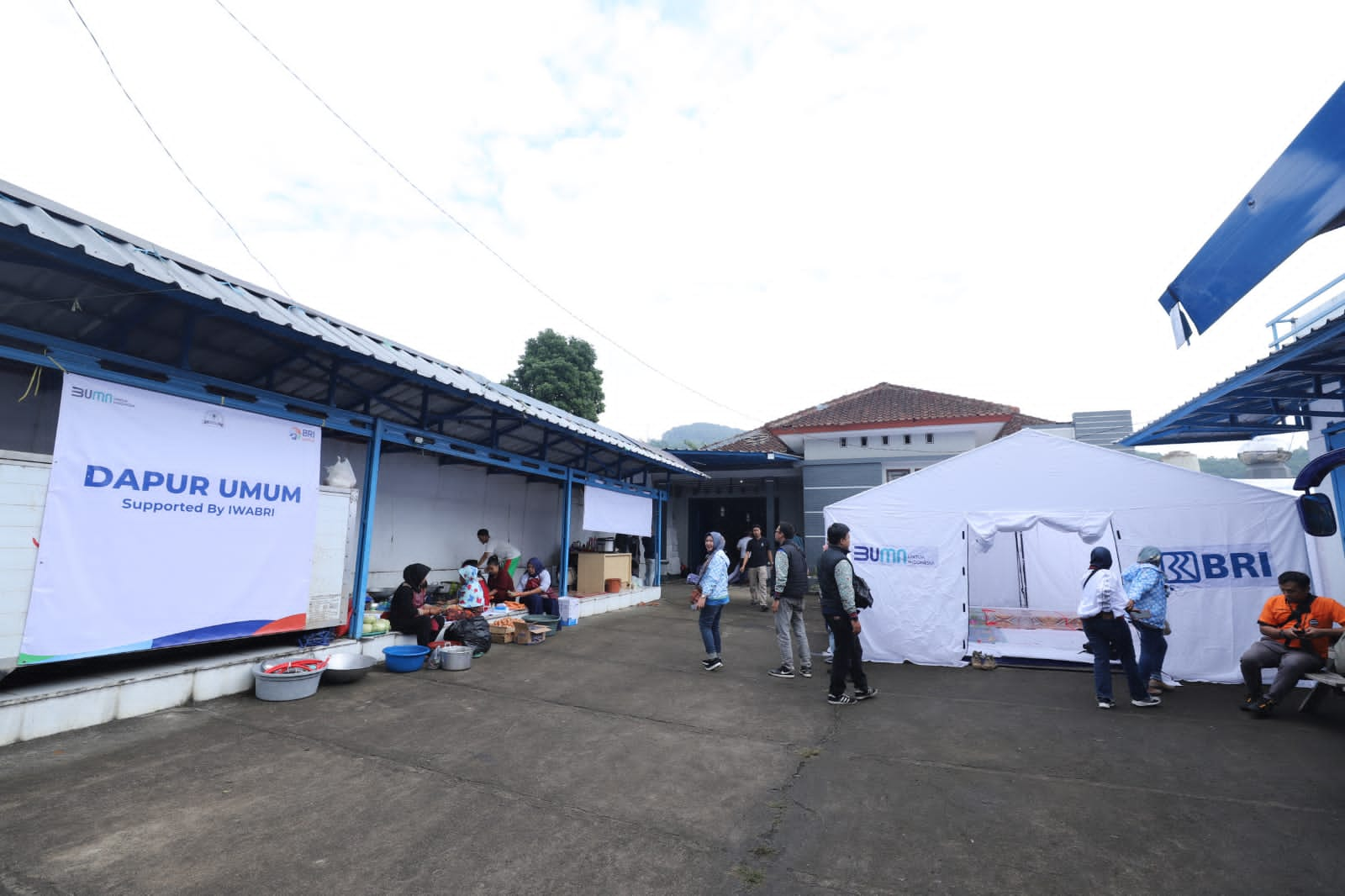 Bangun Posko Kesehatan & Bagikan 2000 Nasi Bungkus, BRI Gerak Cepat Bantu Warga Terdampak Gempa Cianjur