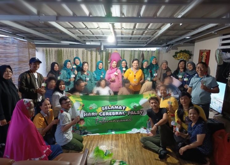 Kunjungi Komunitas Sayap Cinta, Susanti Saparudin Tersentuh Perjuangan Orang Tua Anak Cerebral Palsy