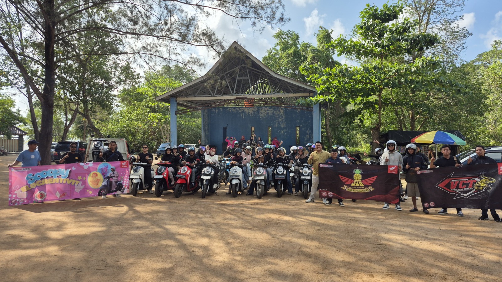 Scoopy VELOCREATIVITY: Serunya Rolling City & Ngumpul Gaya Bareng Komunitas Honda Toboali !