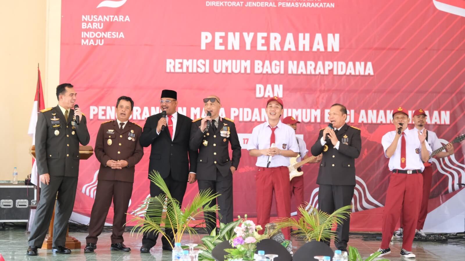 Pj. Gubernur Babel Hibur Warga Binaan dengan Lagu 