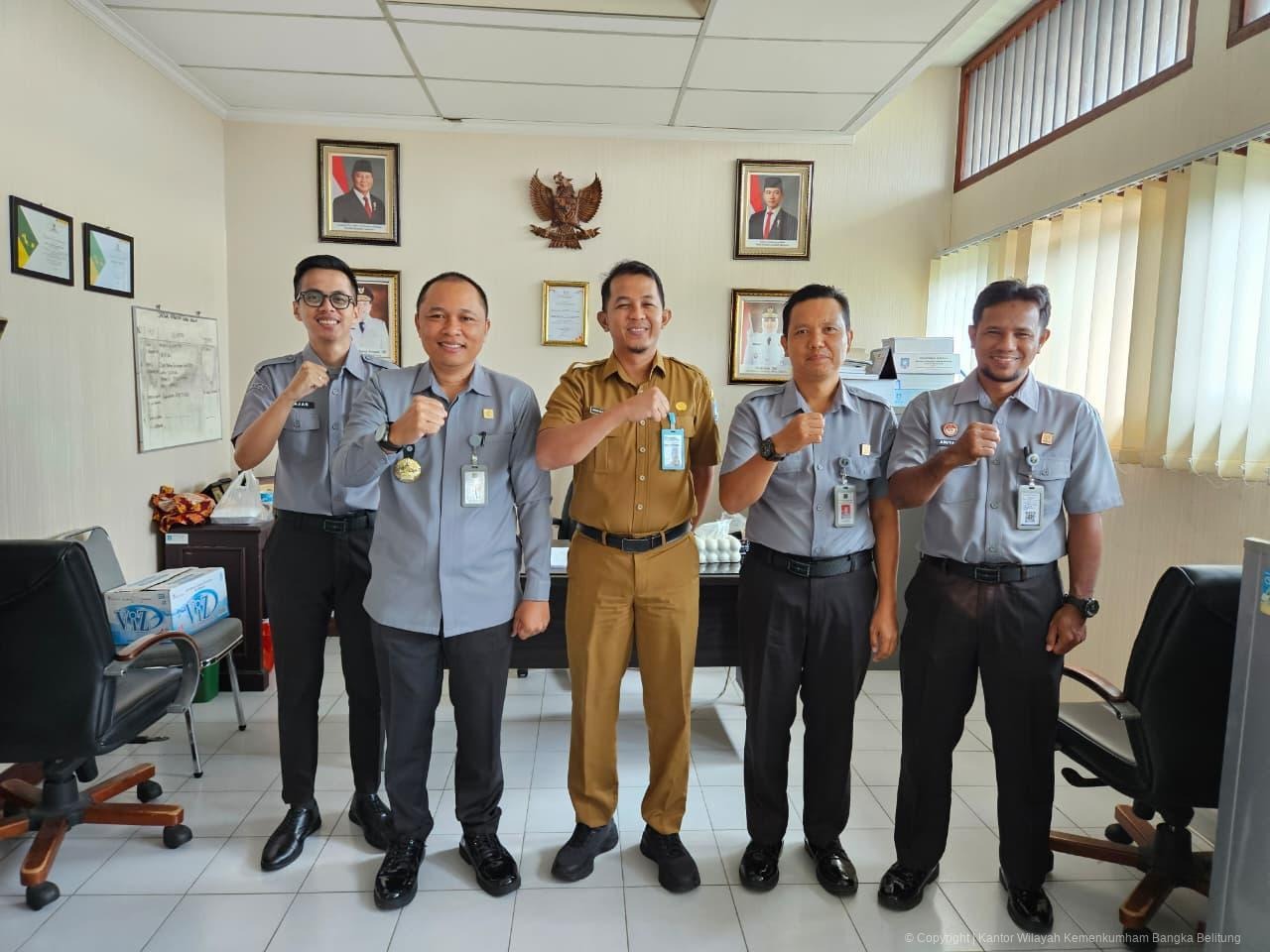 Kanwil Kemenkum Babel dan Biro Hukum Pemprov Babel Bahas Penguatan JDIH dan Harmonisasi Produk Hukum Daerah