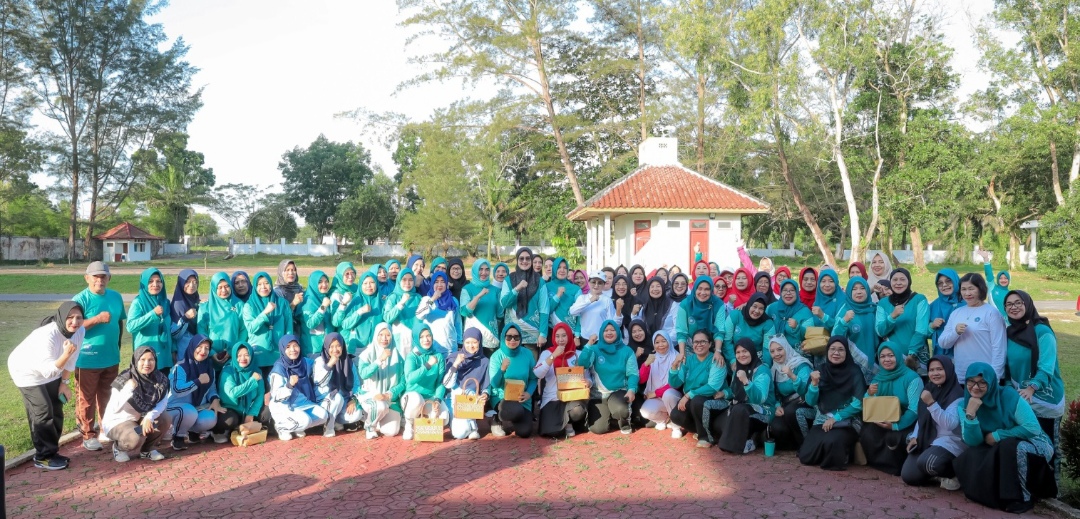 Gebrakan Si Emak Dimulai, Noni Hidayat Arsani Ajak Kader TP-PKK se-Babel Terapkan Pola Hidup Sehat