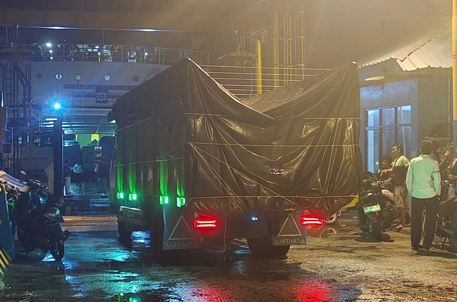5 Truk Berisi Pasir Timah dari Belitung Kembali Dikirim ke Bangka