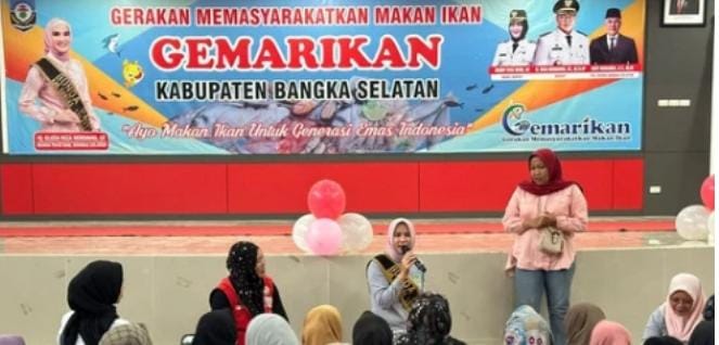 Bunda PAUD Ajak Anak - Anak Basel Gemari Makan Ikan