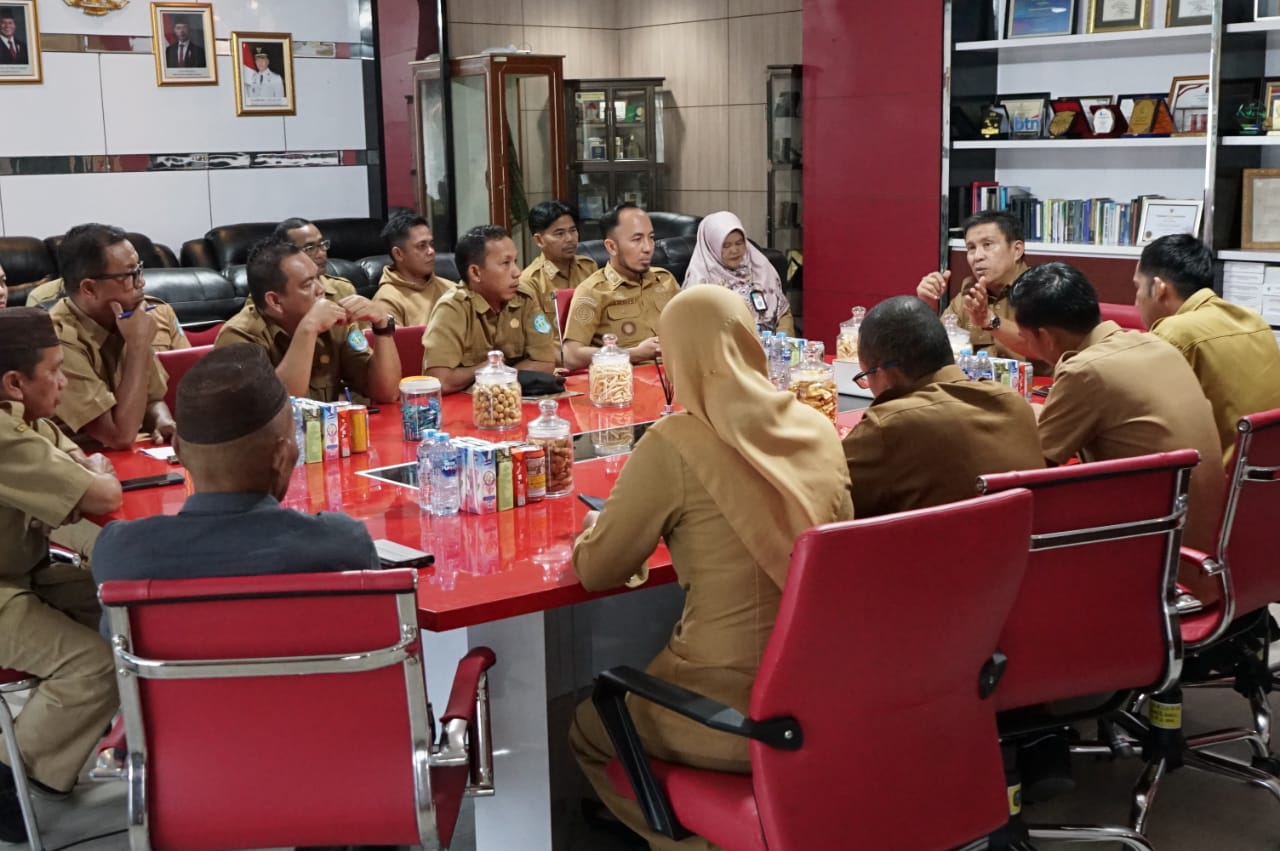 Delapan Kades Ini Dipanggil Bupati Fery Soal Tuduhan Suap Dalam Plasma Sawit PT GML