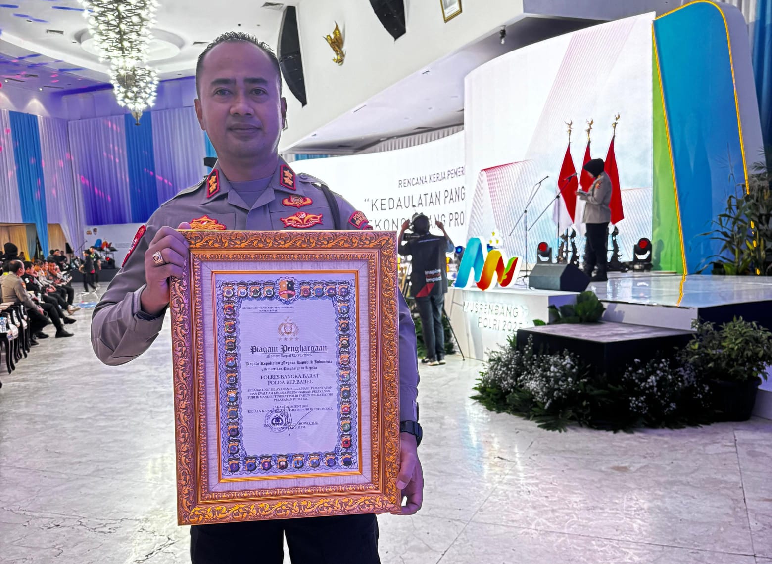 Polres Bangka Barat Raih Penghargaan Pelayanan Prima Kategori A dari KemenPAN-RB