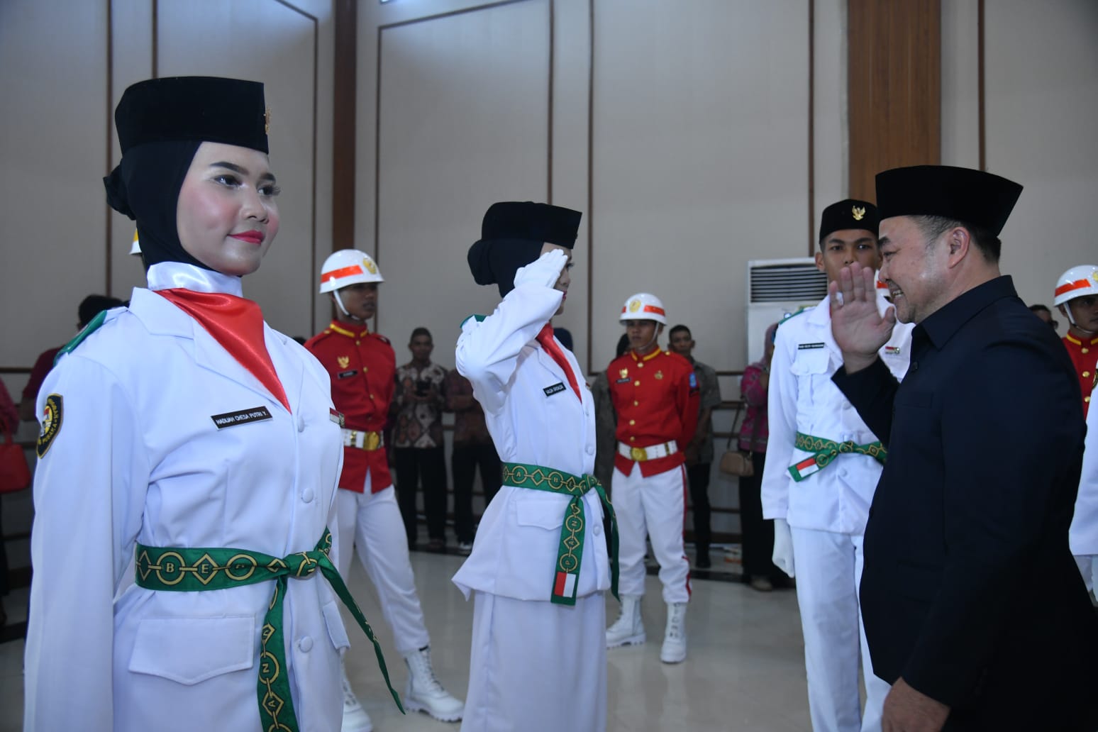Kukuhkan Paskibraka Bangka, Ini Pesan Pj Bupati Jantani