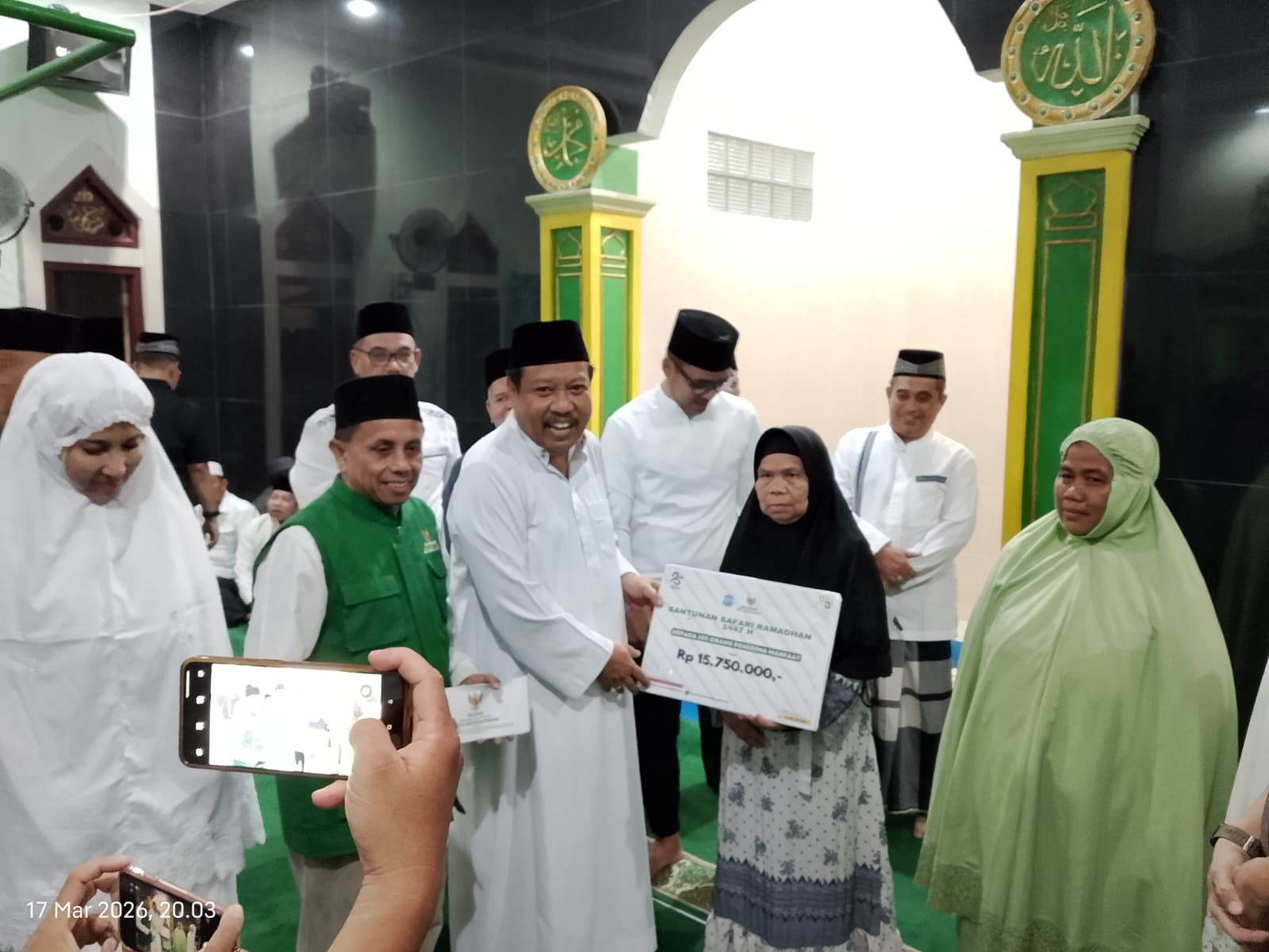 Safari Ramadan di Masjid Baiturrahman, Wako Udin Ajak Warga Syukuri Nikmat Ibadah