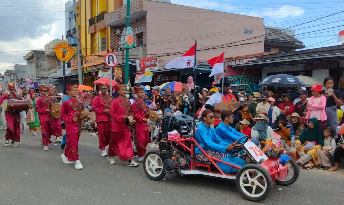 Pawai Baris Indah dan Karnaval di Basel Berlangsung Meriah