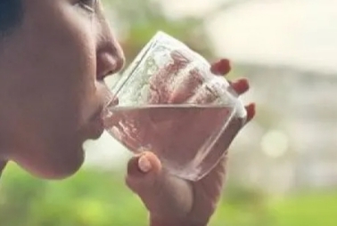6 Hal yang Terjadi pada Tubuh Jika Pagi Tidak Minum Air Putih