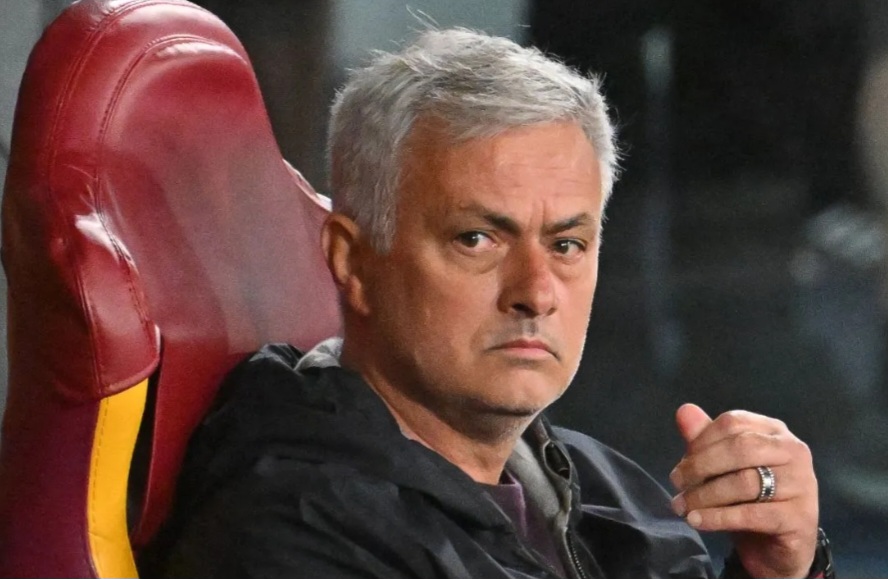 Special One Terdampar di Klub Turki