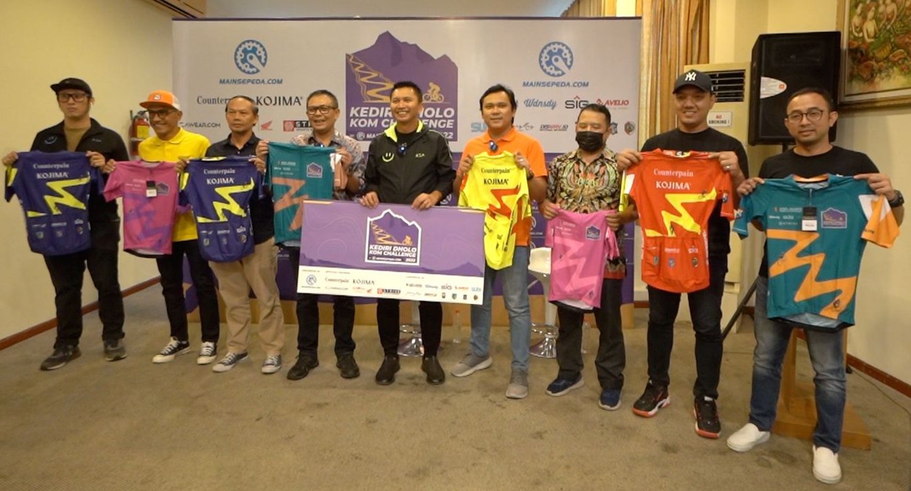 Kediri Dholo KOM Challenge 2022 Hadirkan 300 Cyclist dari 83 Kota