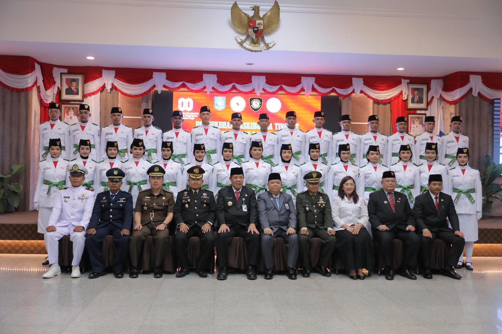 Gubernur Hidayat Arsani Kukuhkan Paskibraka Babel dan Duta Pancasila