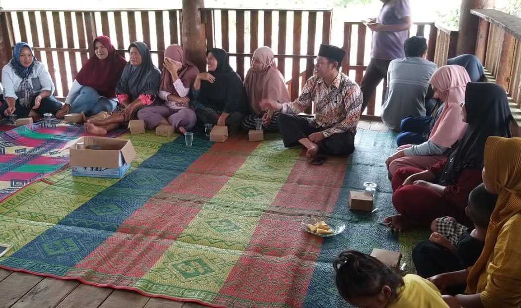 Reses di Desa Jurung, Hendra Yunus Dengarkan Curhat Warga Soal Jalan dan Pendidikan