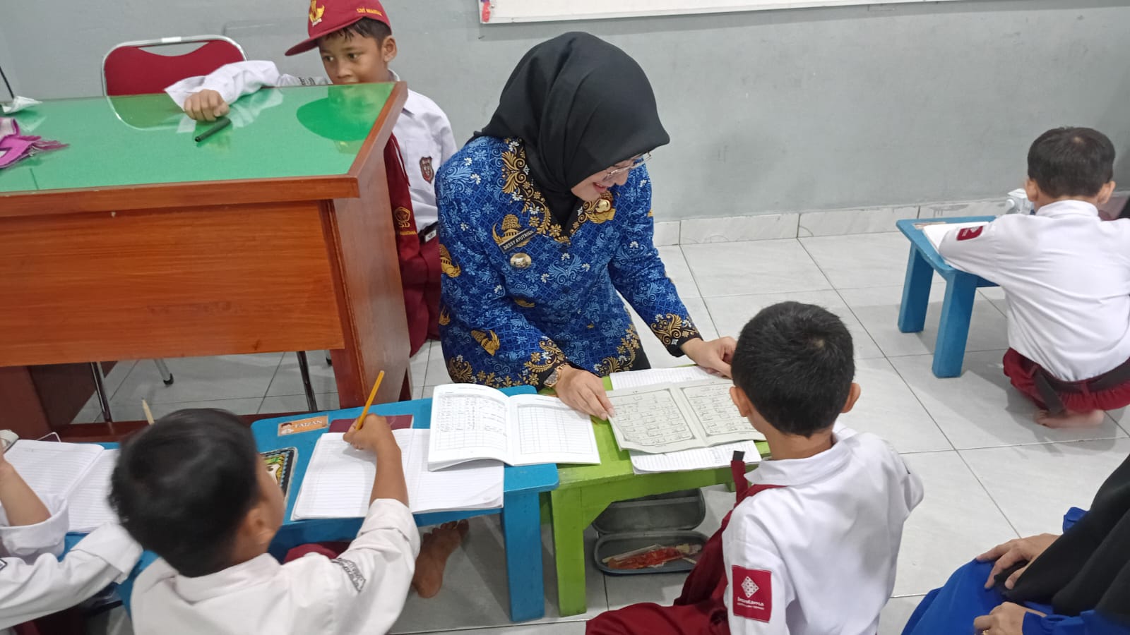 ​Wawako Dessy Terkesan dengan Semangat Guru dan Siswa di Insantama