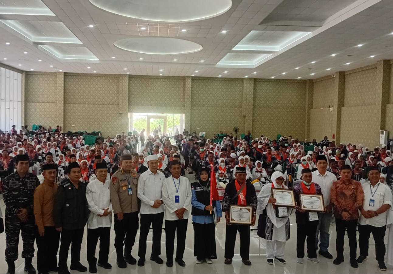 369 Jamaah Haji Babel Kloter 7 Diterbangkan, 1 Jamaah Bangka Tertunda Karena Sakit