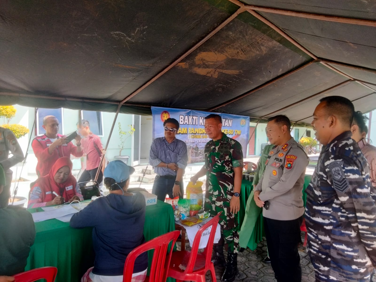 Rangkaian HUT TNI ke 80, Kodim Gelar Aksi Bakti Sosial di Koramil