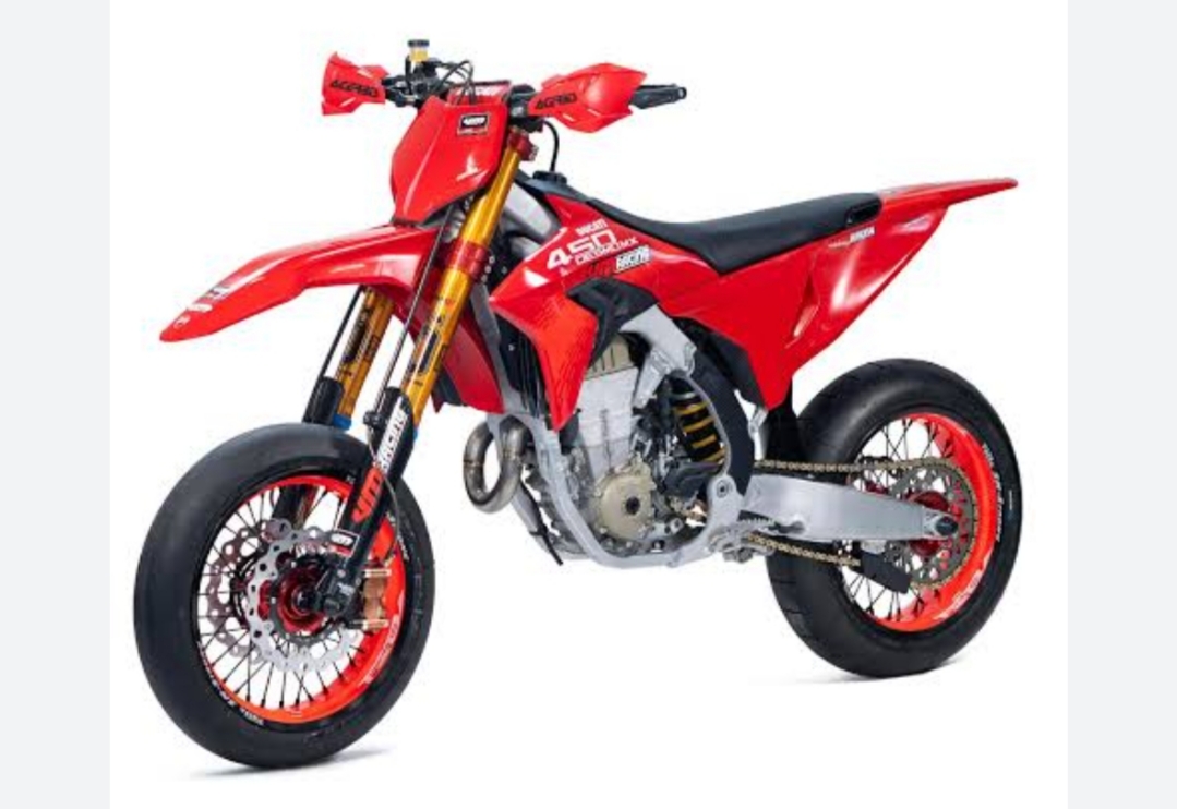 Desmo450 SM, Motor Balap Baru Spek Supermoto dari Ducati 