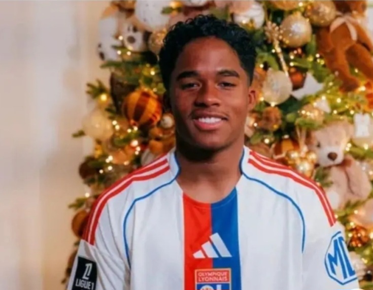 Madrid Pinjamkan Striker Brasil ke Lyon