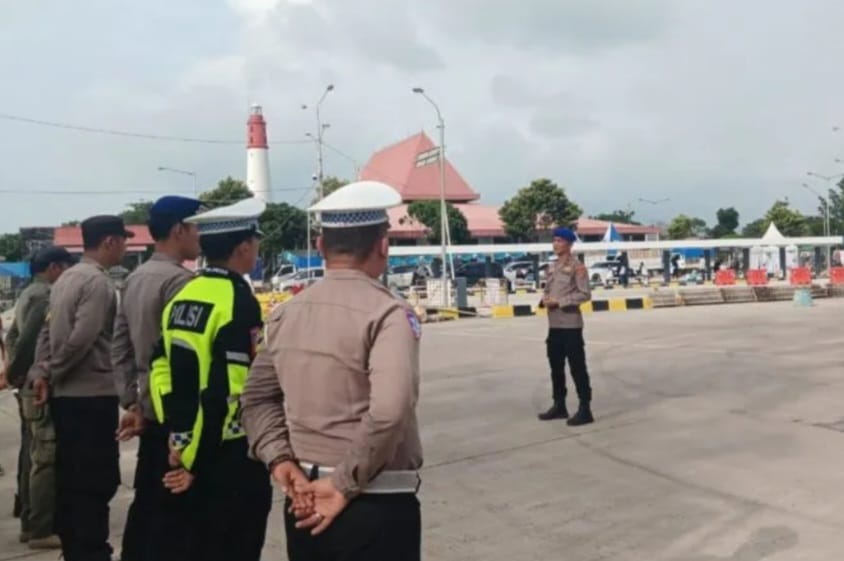 Polres Babar Tingkatkan Pelayanan di Pelabuhan Tanjung Kalian