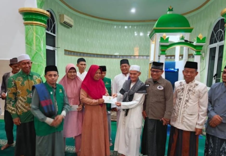 Safari Ramadan di masjid Al Husna, Asisten I Pemkot Pangkalpinang Ingatkan Semangat Gotong Royong 