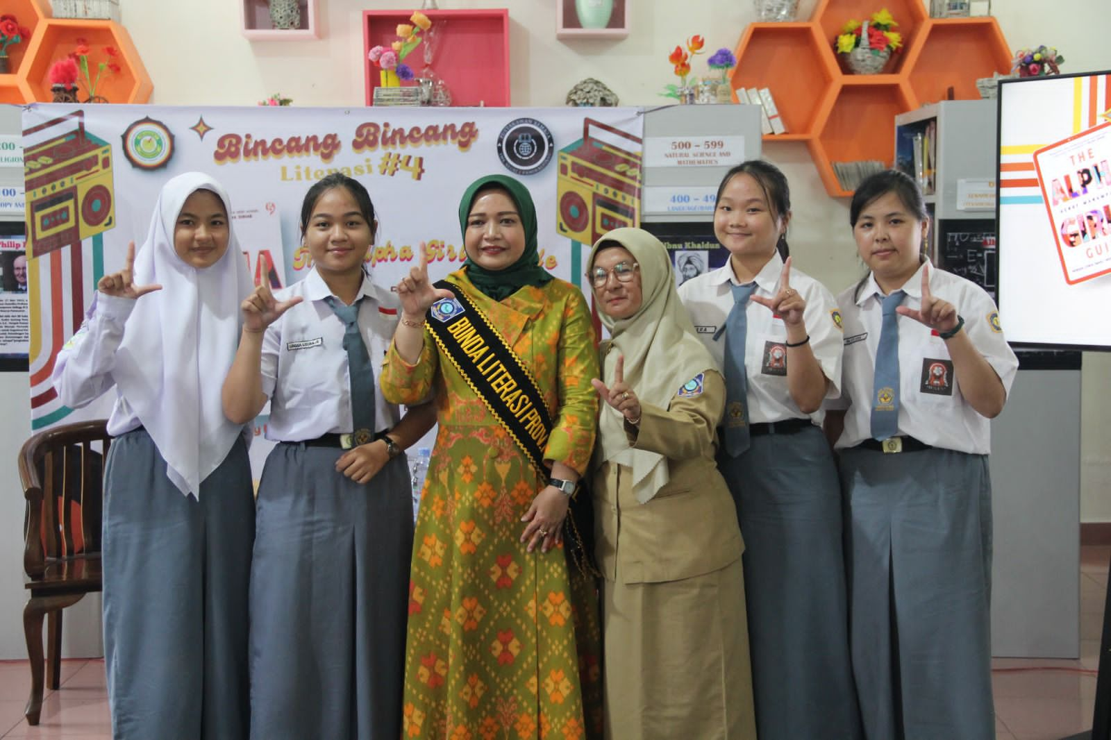 Bunda Literasi Kep. Babel: Kejar Ilmu Melalui Pendidikan