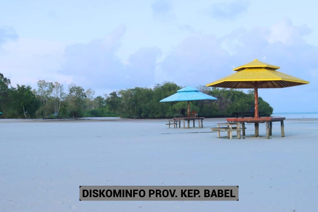 Majukan Pariwisata Babel, Leebong Island Jadi Pilihan