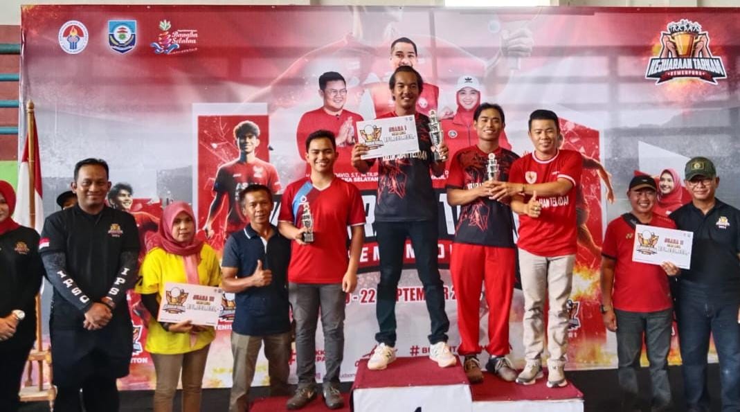 Dua Regu Kelurahan Teladan Juara Turnamen Tarkam Kemenpora 2024 