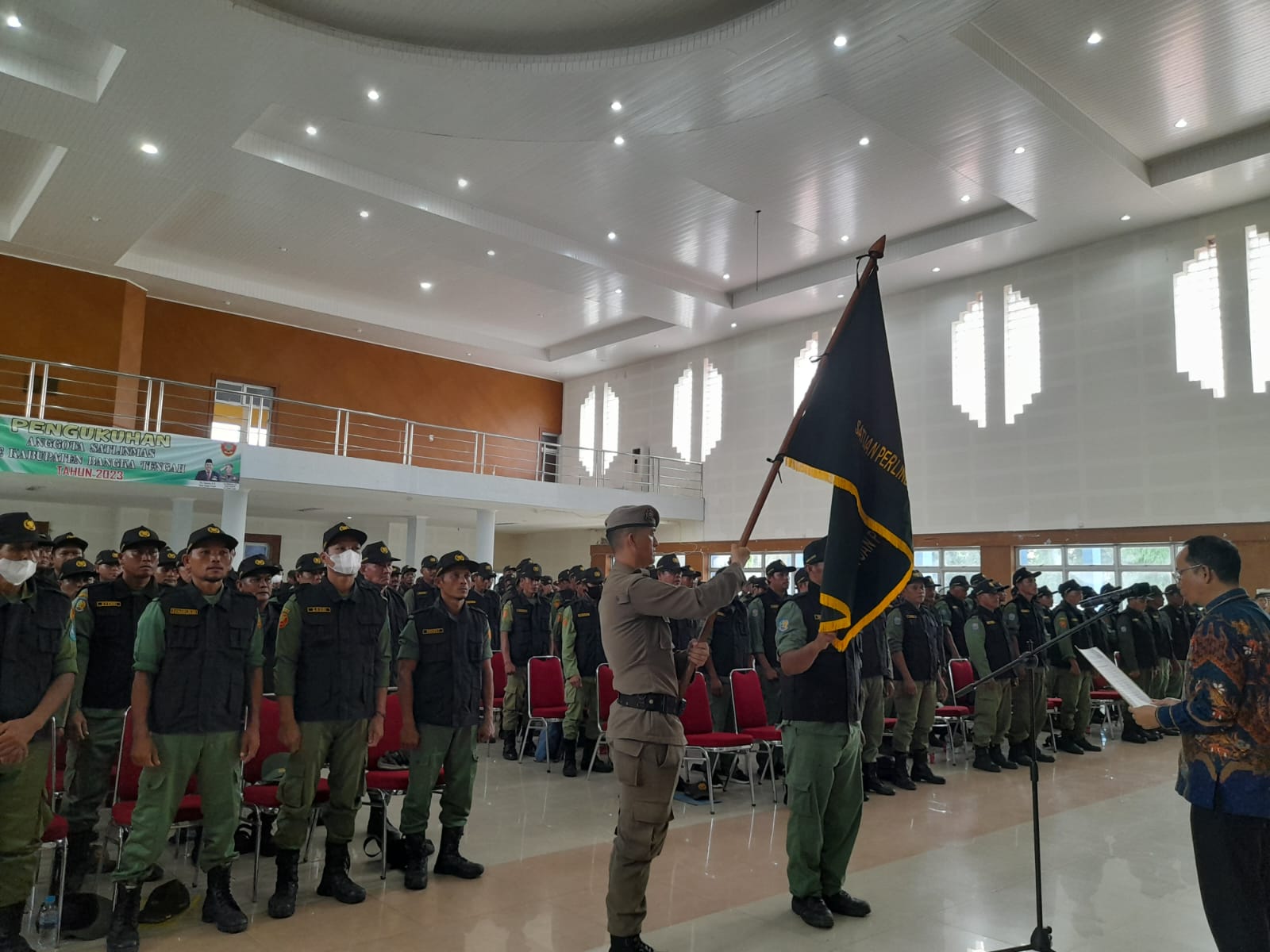 333 Satlinmas Bangka Tengah Dikukuhkan, Punya Peran Penting Hadapi Pemilu 2024