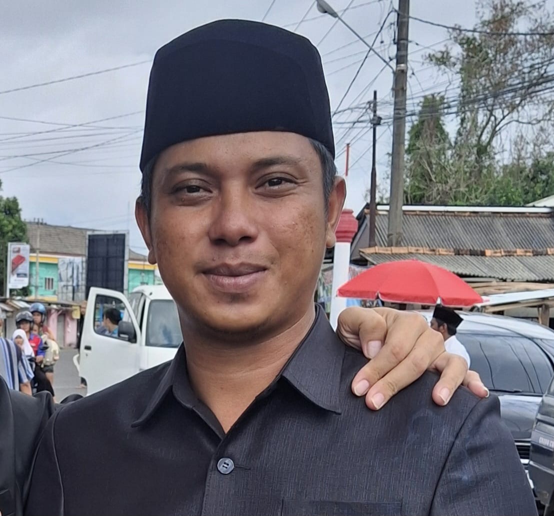 Soal Pengusaha Reklame Rusak Aset Masjid Kubah Timah, Rocky: Harus Tanggung Jawab!