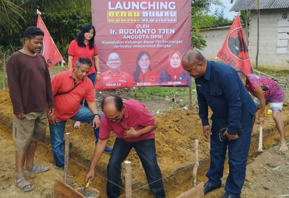 Bantu Bedah Rumah Warga Tak Mampu, Wujud Peduli Sesama Rudianto Tjen