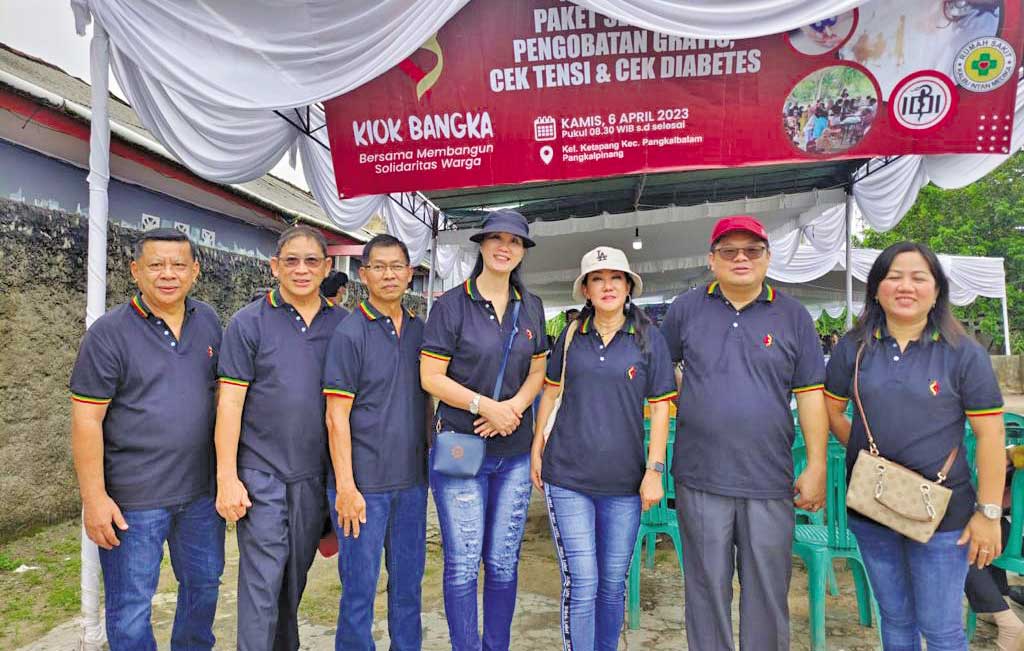 Giok Bangka & RS KIM Gelar Bhakti Sosial Paket Sembako & Pengobatan 