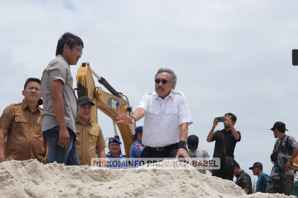 Aktivitas Nelayan Terganggu, Pj Gubernur Ridwan Djamaluddin Kembali ke Muara Jelitik 