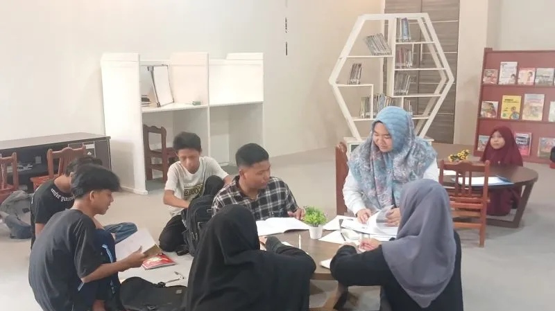12 Perpusdes Bangka Barat Raih Penghargaan Program TPBIS
