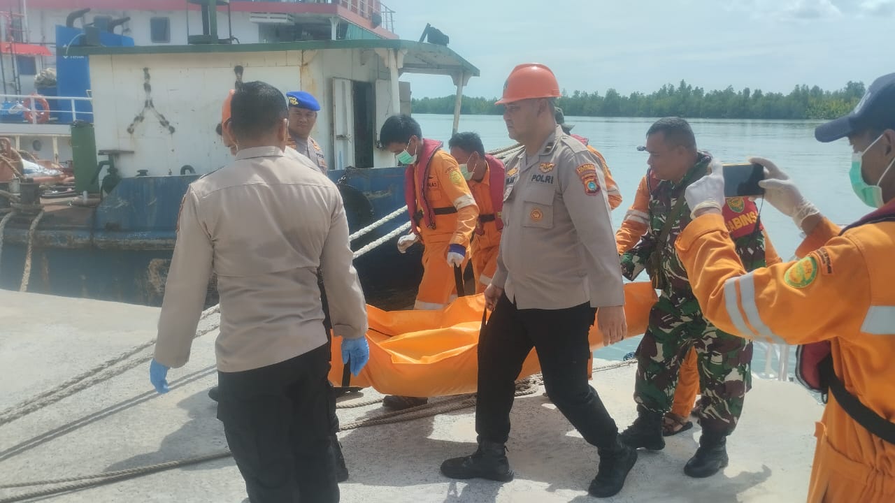 Identitas Mayat Pria Mengapung di Sungai Baturusa Terungkap, Ternyata...