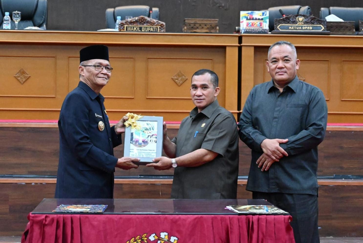 DPRD Sahkan Raperda RPJMD Bangka Barat 2025-2029 